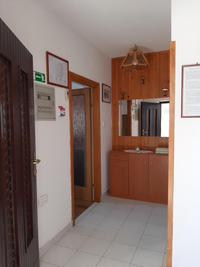 Apartments Grozdana Crikvenica Luaran gambar